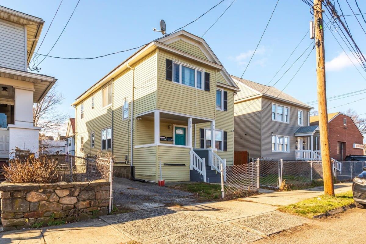 The Blue Sapphire 2Br 2 King Beds & Ample Backyard Apartment Bridgeport Exterior photo